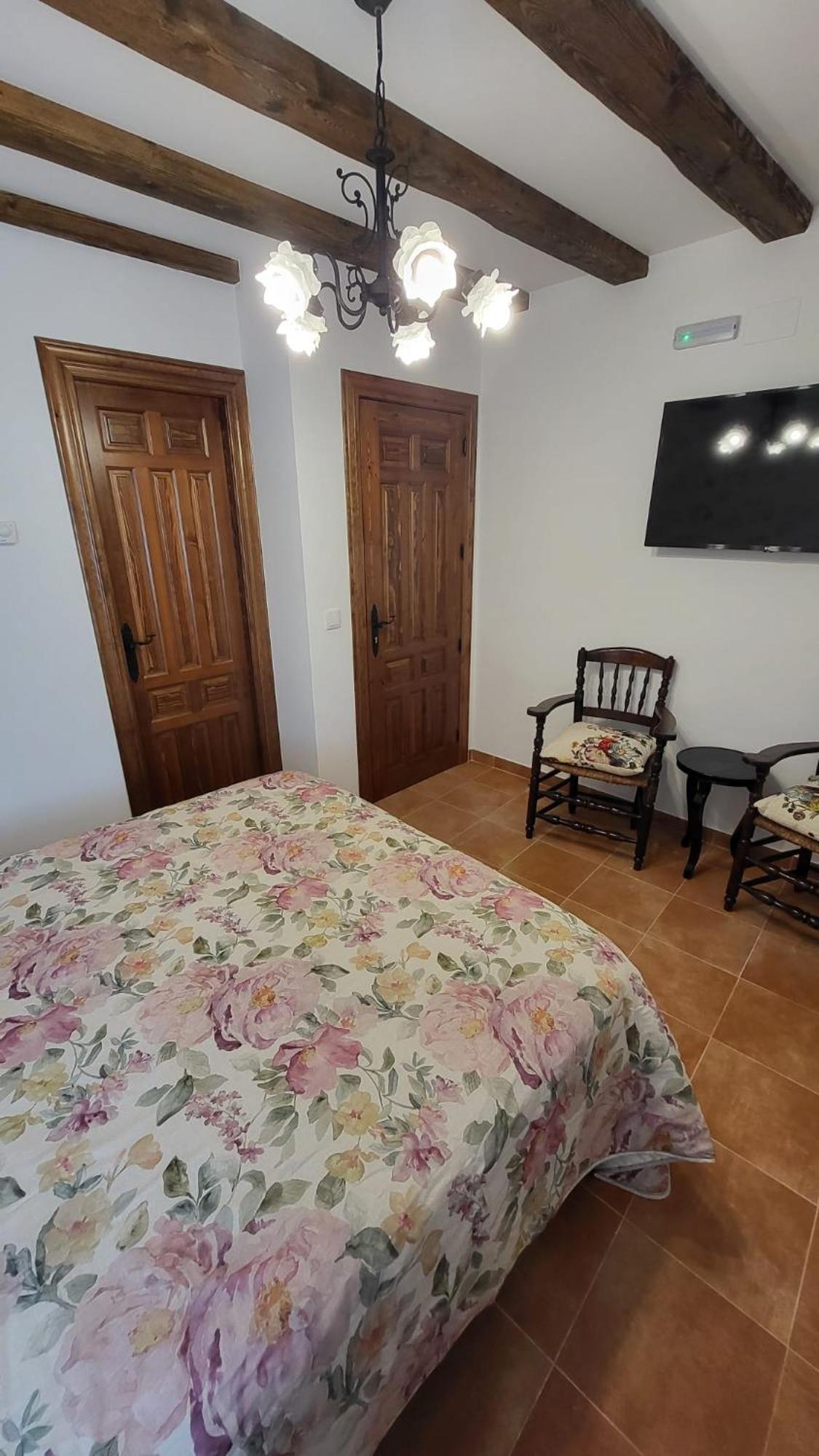 La Casona De Roser Cardenete Bagian luar foto